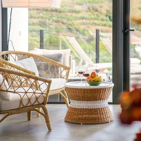Rubydom Villa Calheta (Madeira)
