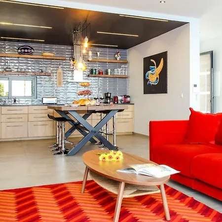 Rubydom Villa *